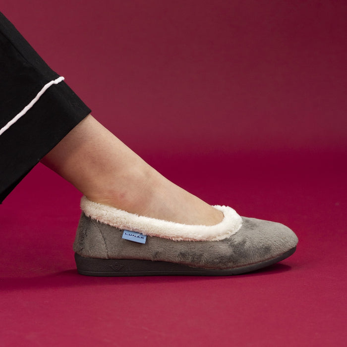 Mabel II Grey Pump Lunar