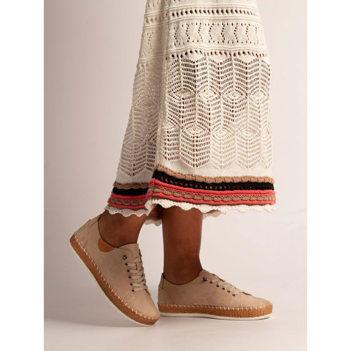 Maddison II Beige Suede Plimsoll