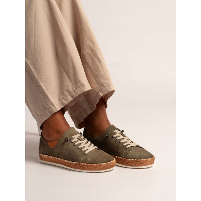 Maddison II Khaki Suede Plimsoll