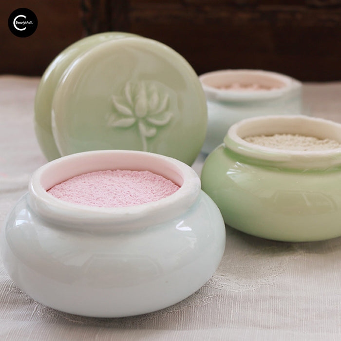 MENGMANDAI Oil-Control Pore-Blurring Pearl Setting Powder style #02