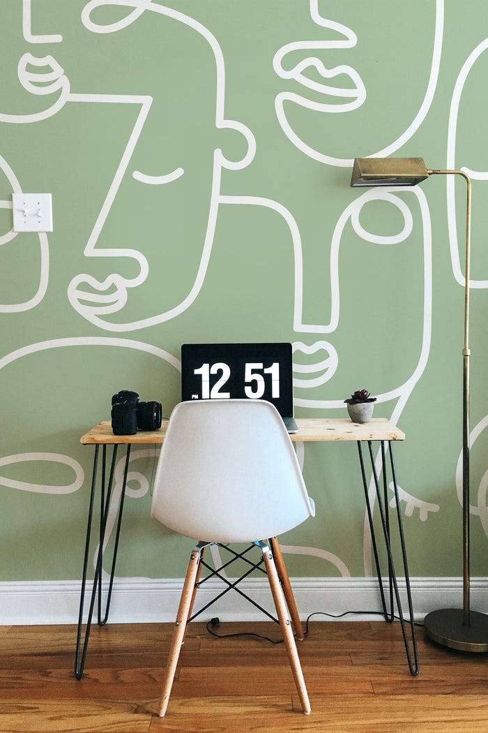 Modern Muse / Moss