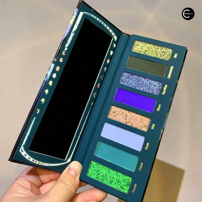 Narimi "Back to the 90s" Eyeshadow Palette - #15 Misty Silver Lake detail