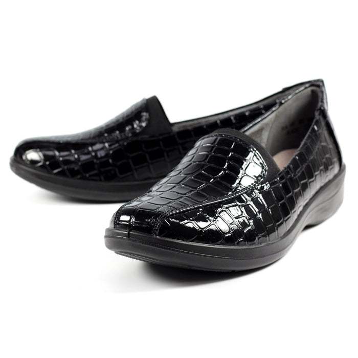 Neive Croc Comfort Shoe