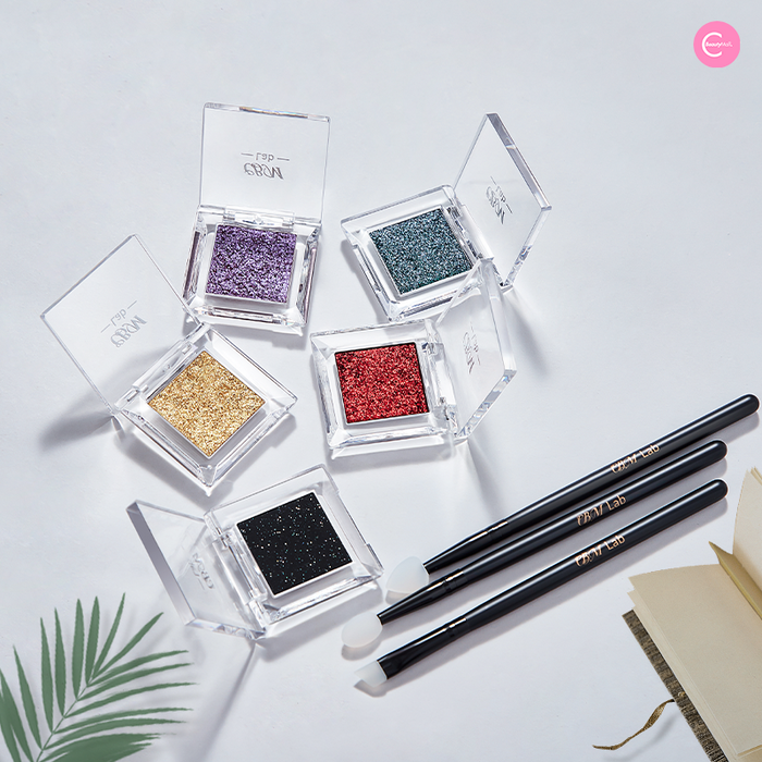 CBM LAB NOIRICORN(CBM LAB) retro glam holiday limited Duochrome Eyeshadow Collection - #Noir Spark style #Noir Spark