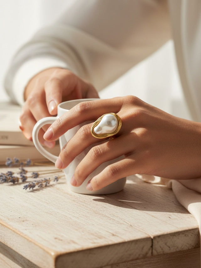 OCEANS APART Ring