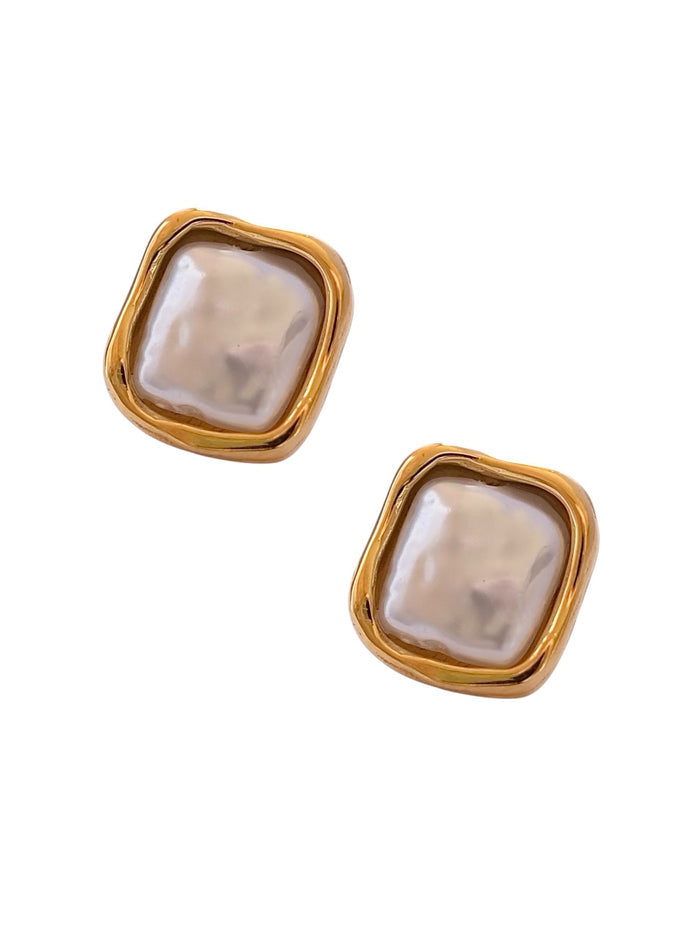 OCEANS APART Studs
