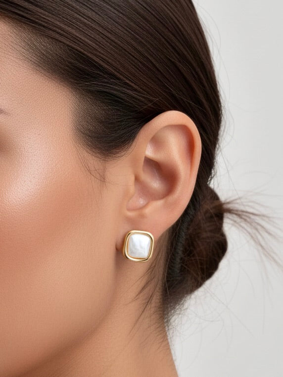 OCEANS APART Studs