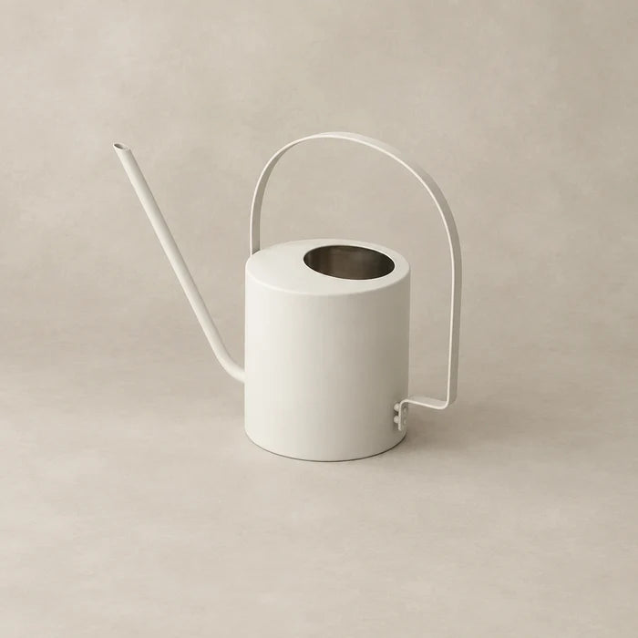 Original watering can Sand