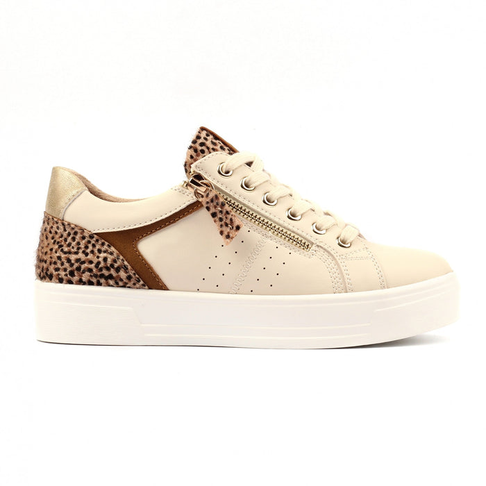 Presley Cream Trainer