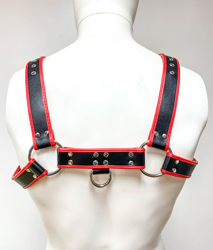 Red Pipping Bulldog 4 Buckle Soft Harness