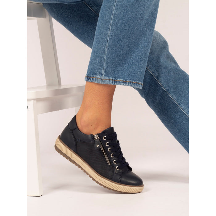 Shaka Navy Trainer