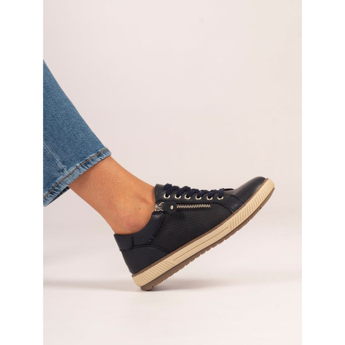 Shaka Navy Trainer