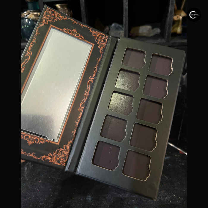 SHELLWE MAKEUP Naida Empty Palette