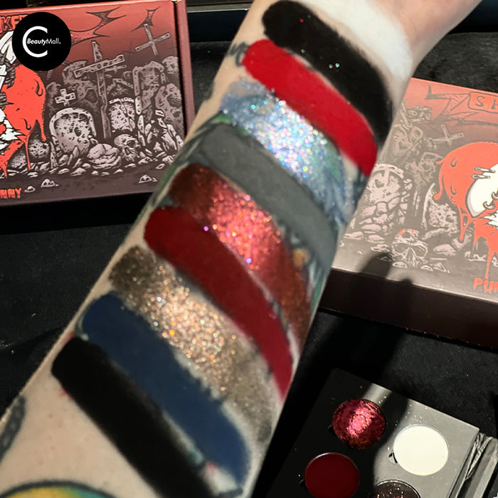 Shellwe Makeup x Freya86 Punk Bunny Chameleon Eyeshadow Palette detail