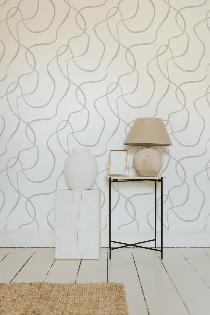 Squiggles / Cream