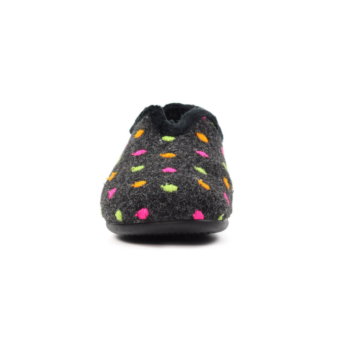 Studio Black Full Slipper