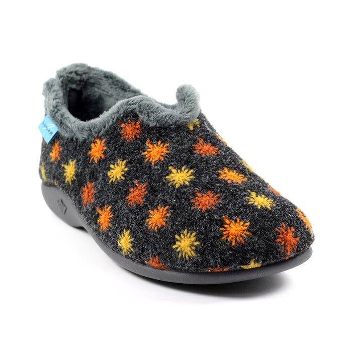 Sundance Black Slipper