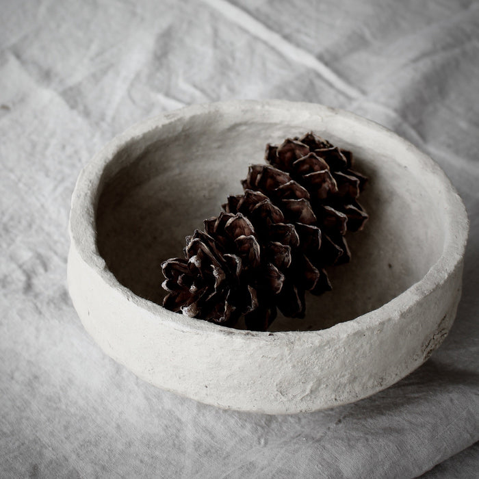 SUSTAIN Sculptural Bowl - medium, white