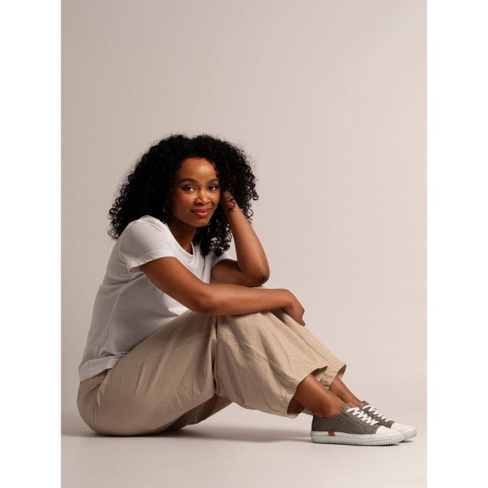 Truffle II Grey Leather Plimsoll