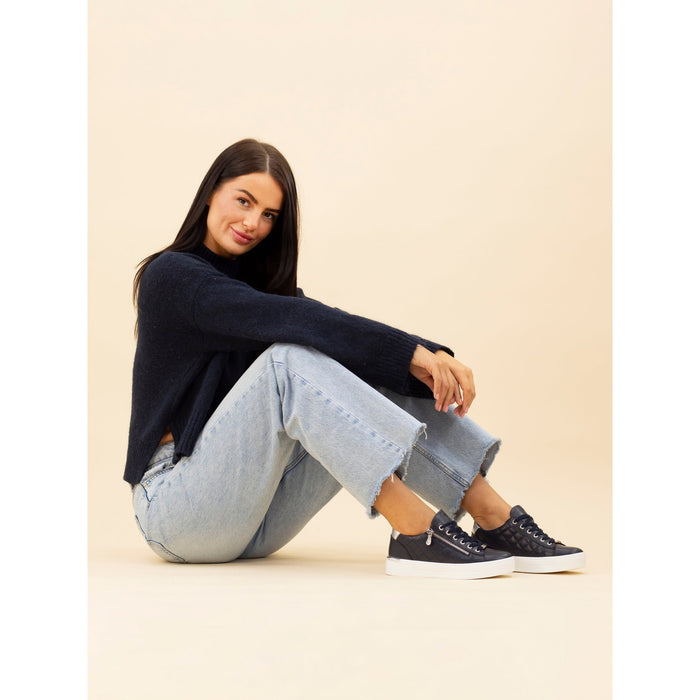 Xenon Navy Trainer